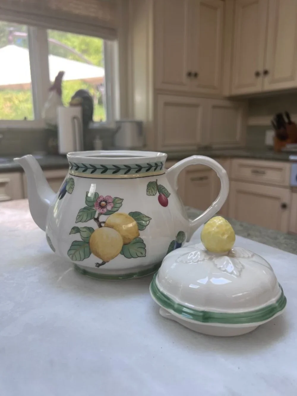Villeroy & Bock French Garden Fleurence Teapot and Lid